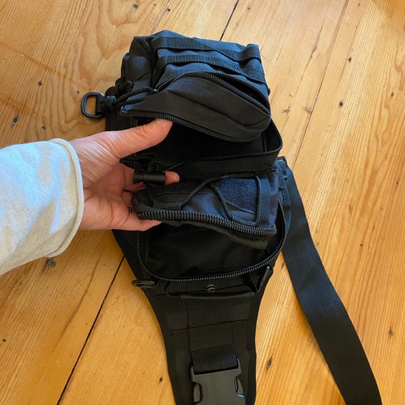 Single Strap Small Backpack Type Bag with Multiple Pockets and Zippers - Picture 5 of 15